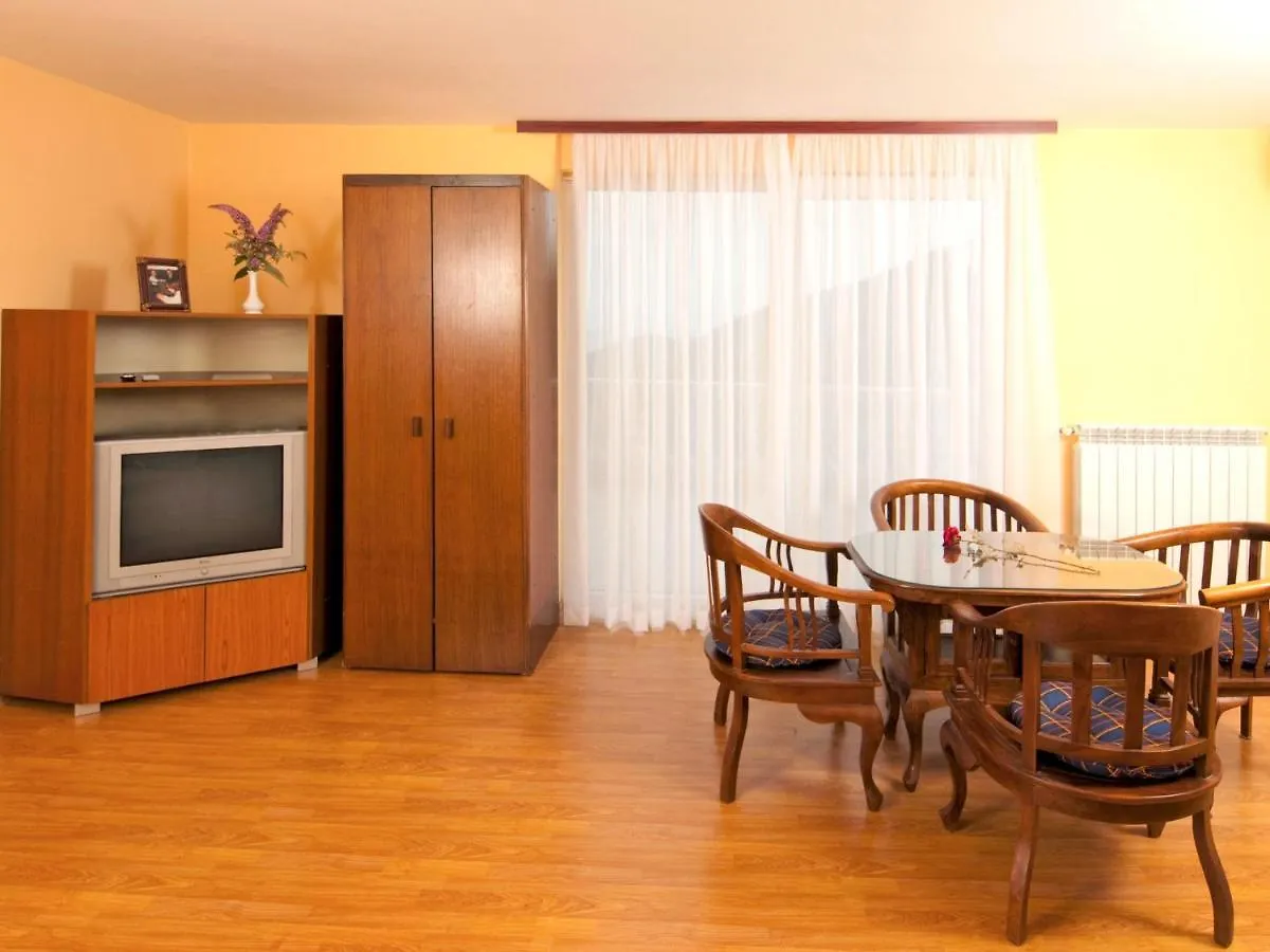 Apartment Princip-4 By Interhome ラビン